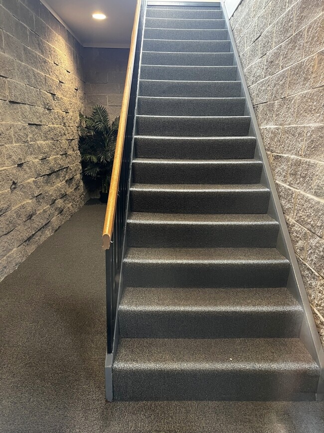 Building Photo - 176 Hackensack St