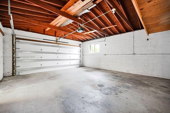 Building Photo - 8240 SW 141st St