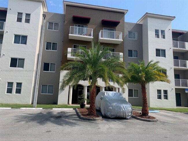 Primary Photo - 11050 SW 196th St