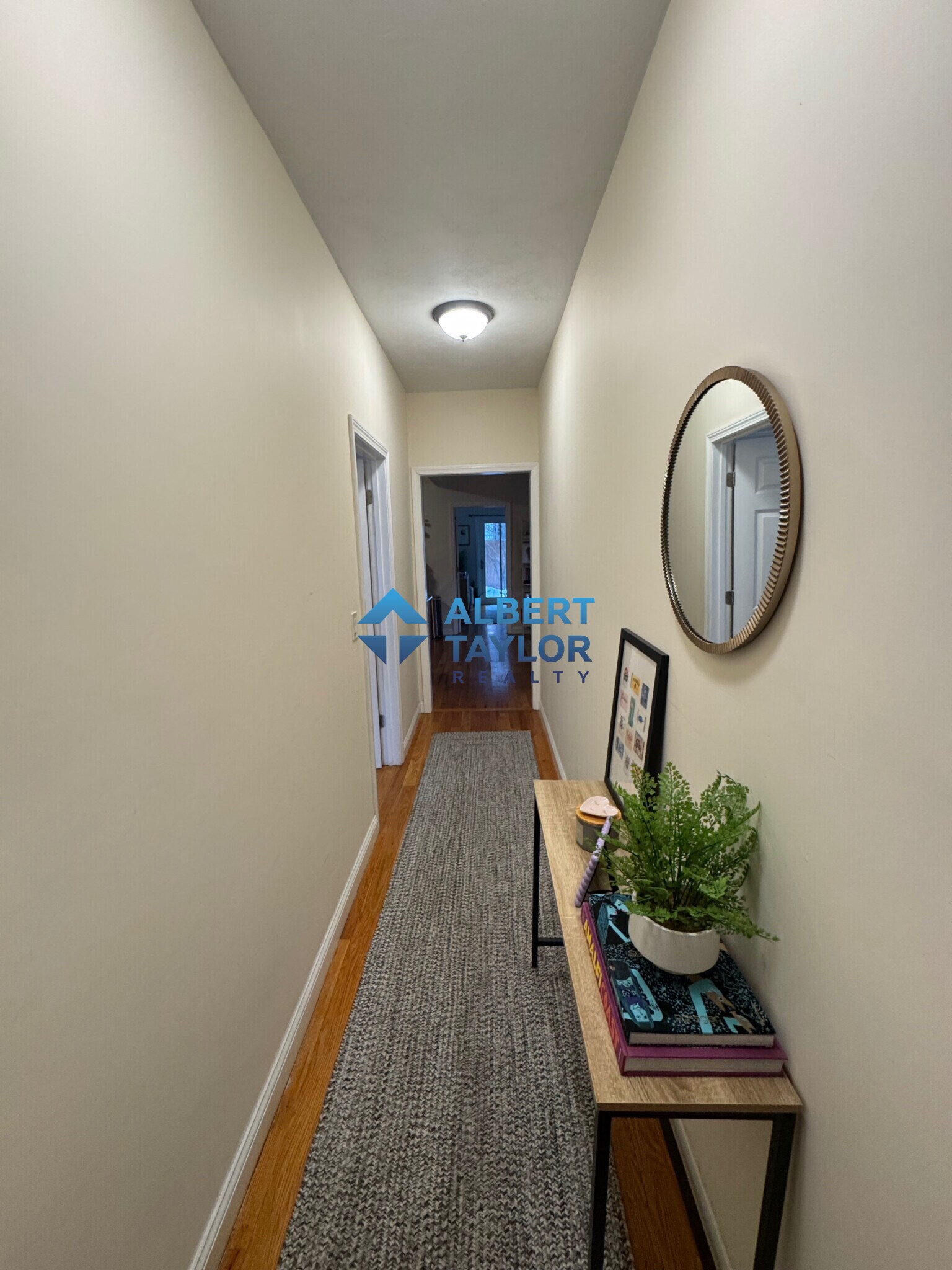 Building Photo - 58 Medford St