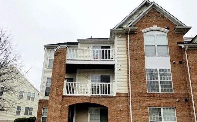 Building Photo - 2502 Driftwood Ct