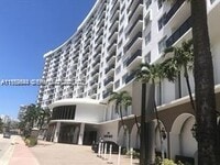 Building Photo - 6039 Collins Ave