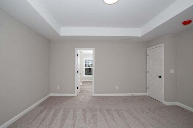 Building Photo - 932 Camden Ct