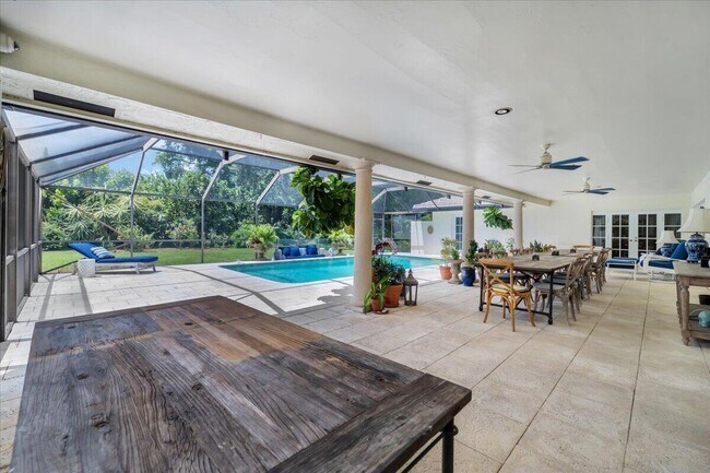 Building Photo - 2908 Banyan Blvd Cir NW