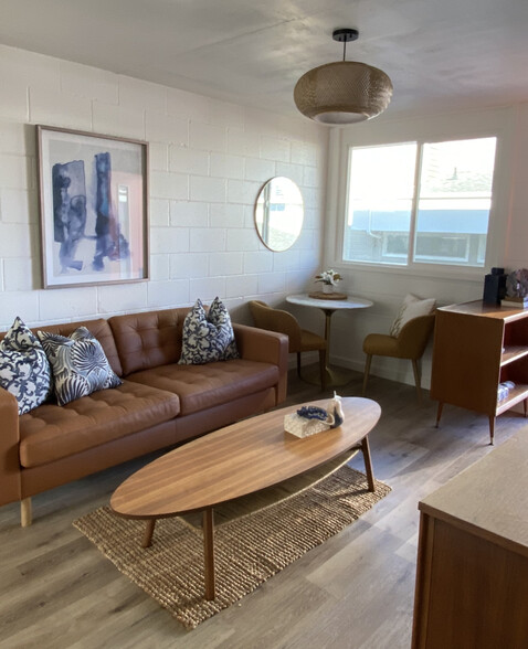 unit 5 - 445 Kaiolu St