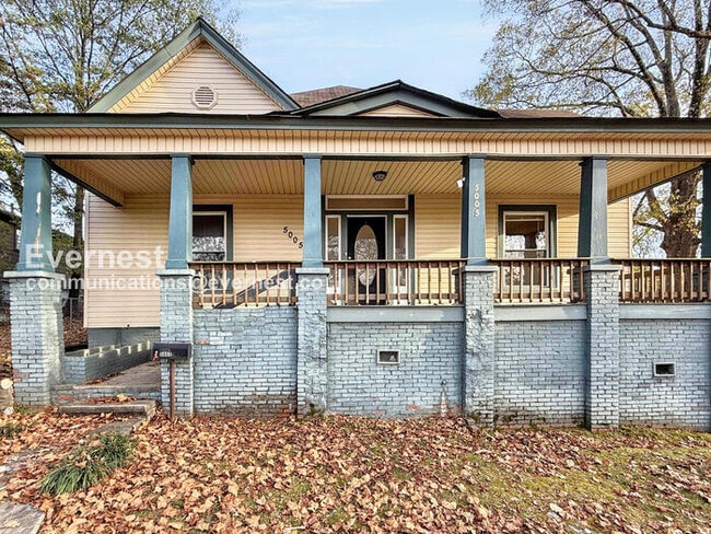 Primary Photo - 5005 6th Ave S