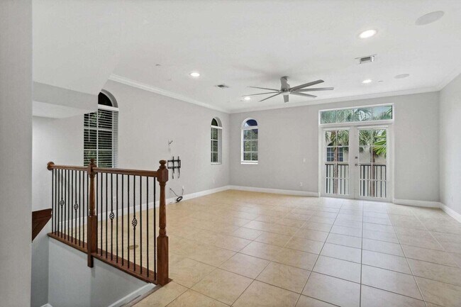 Building Photo - 3211 Estancia Ln