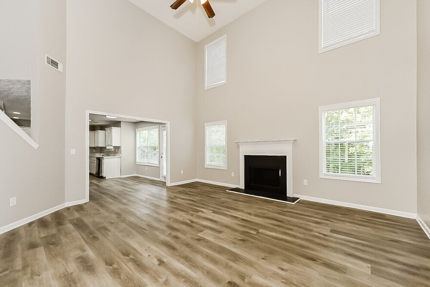 Building Photo - 129 Makenna Dr