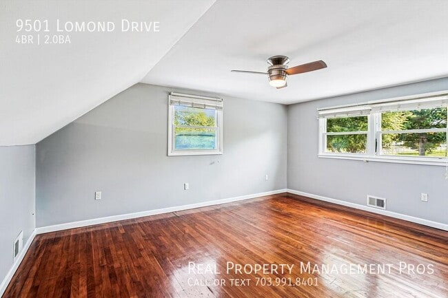 Building Photo - 9501 Lomond Dr