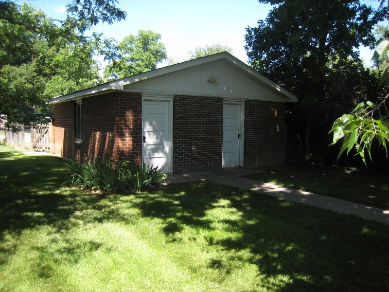Building Photo - 307 S Washington Ave