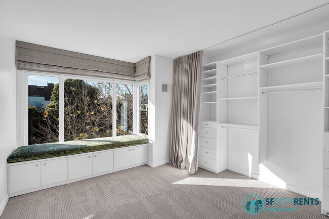 Building Photo - Hayes Valley: 1 Bed + Den @ The Hayes w/ Parking Included, Gym & Shared Roof Deck