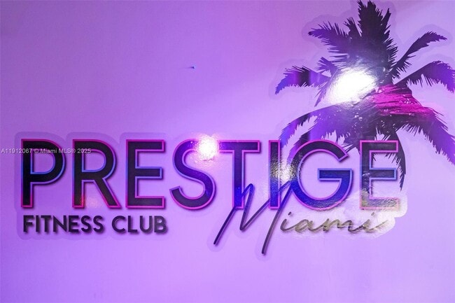 Building Photo - 1000 West Ave