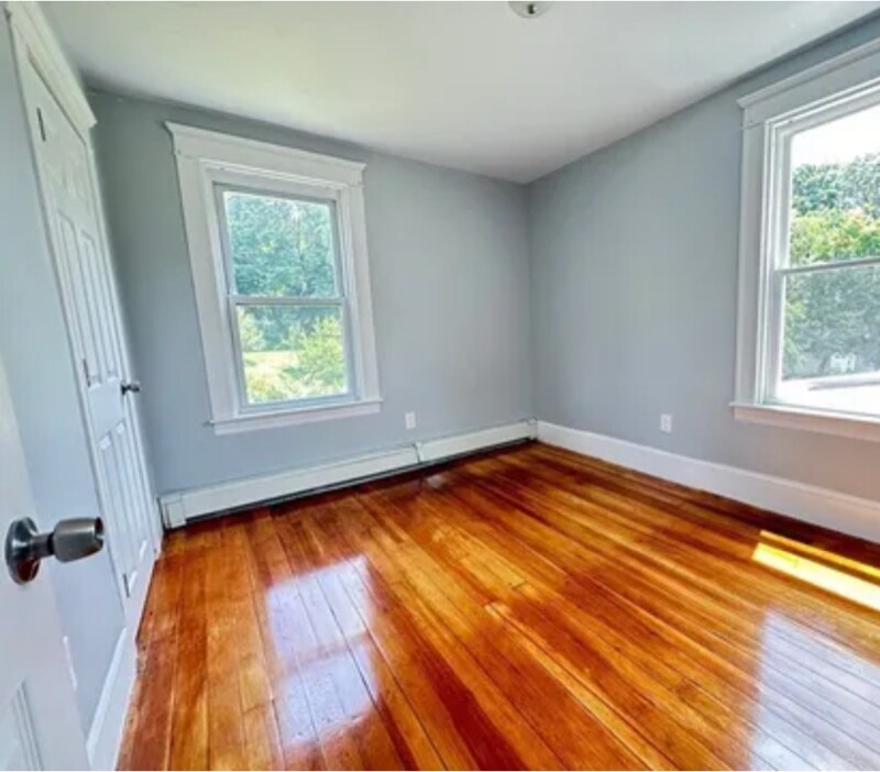 Building Photo - 3 Lafayette St