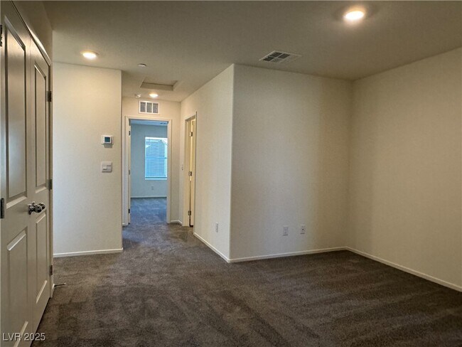 Building Photo - 9917 Marigold Hls St