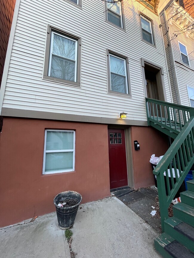 115 Morris St 115 Morris St Albany NY 12208 Apartment Finder