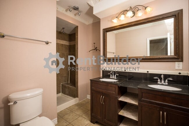 Building Photo - CALL US TODAY AT (505) 808-6467 TO SCHEDUL...
