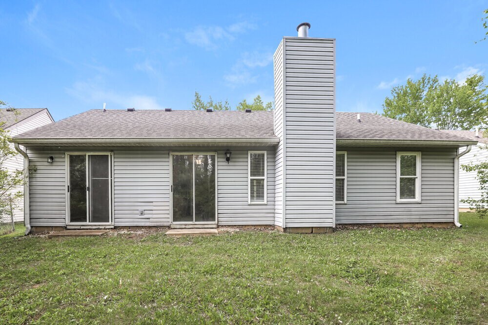 Building Photo - 1947 Mare Ave
