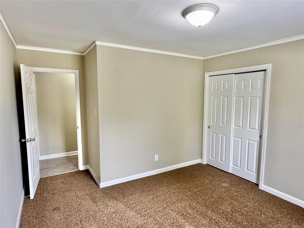 Building Photo - 502 Adler Dr