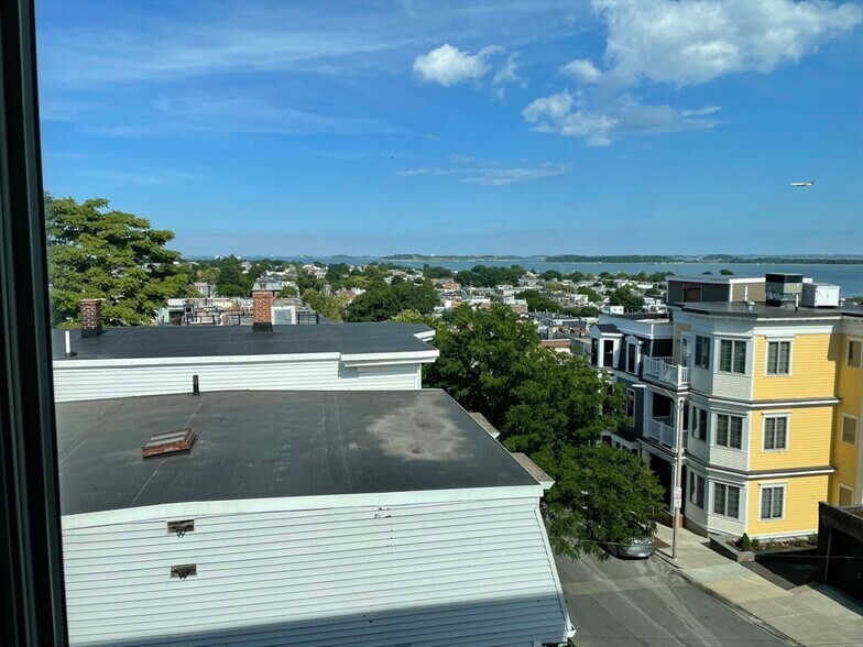 Building Photo - 84 G St