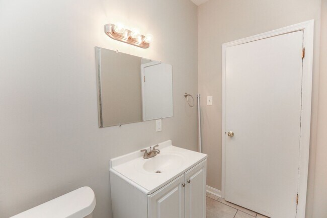 Building Photo - 3611 Granby St