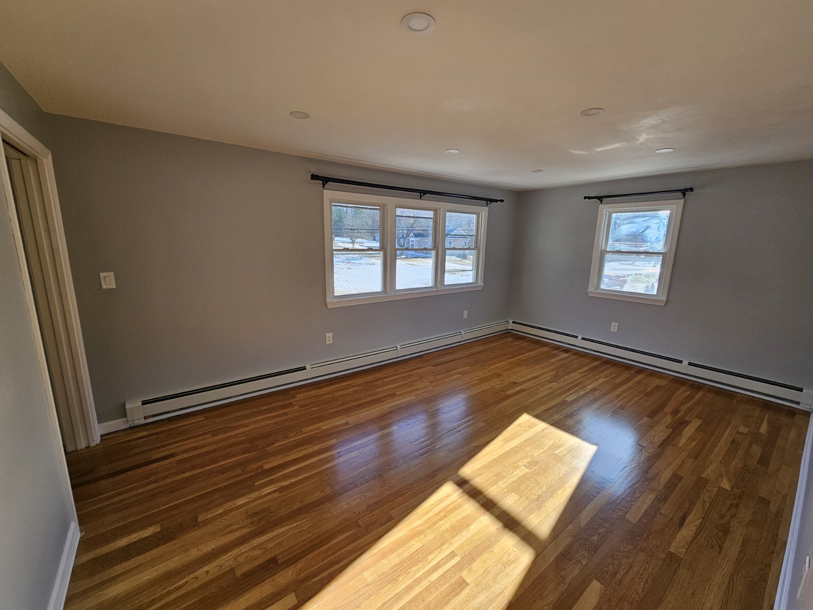 Building Photo - 1230 Smyth Rd