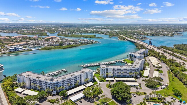 Building Photo - 1748 Jupiter Cove Dr