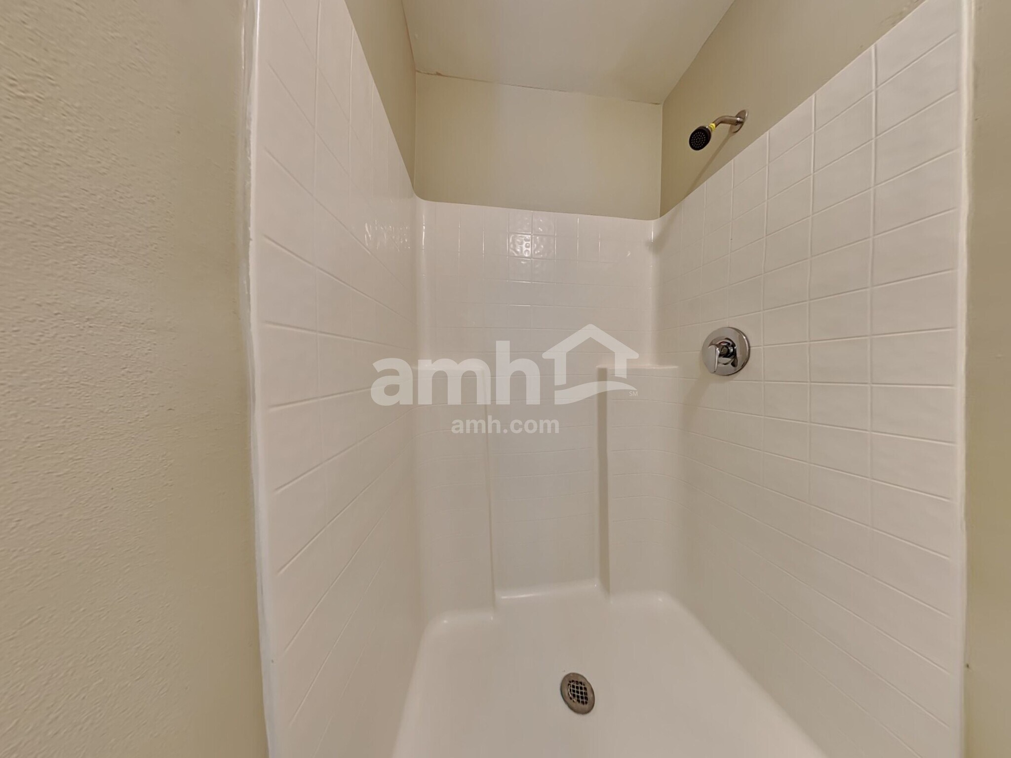 Building Photo - 1844 Saga Ct