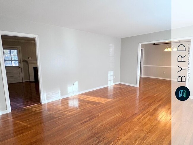 Building Photo - 5000 Jessup Rd