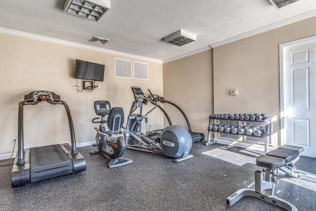 Building Photo - Beautiful New Luxury 2B/2B Apartment in FW...