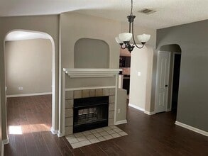 Building Photo - 1416 Ross Dr
