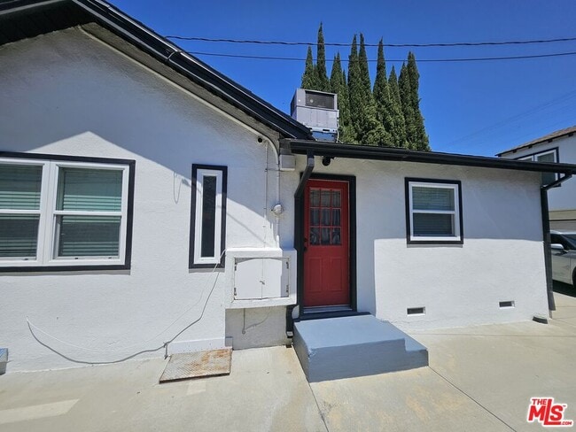 Building Photo - 4031 Brunswick Ave