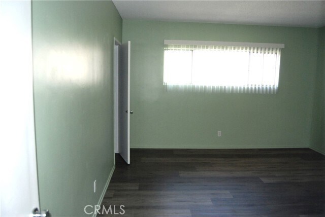Building Photo - 11413 Cedar Ave