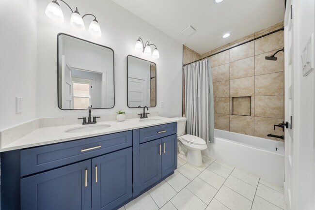 Building Photo - 1130 Miller Rd