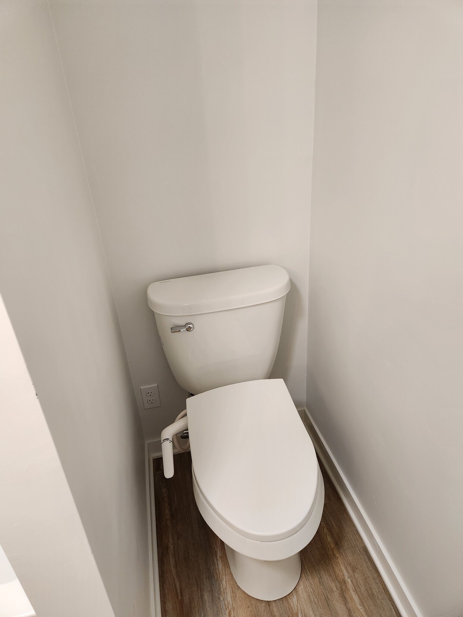 Building Photo - 3085 Summer Pl