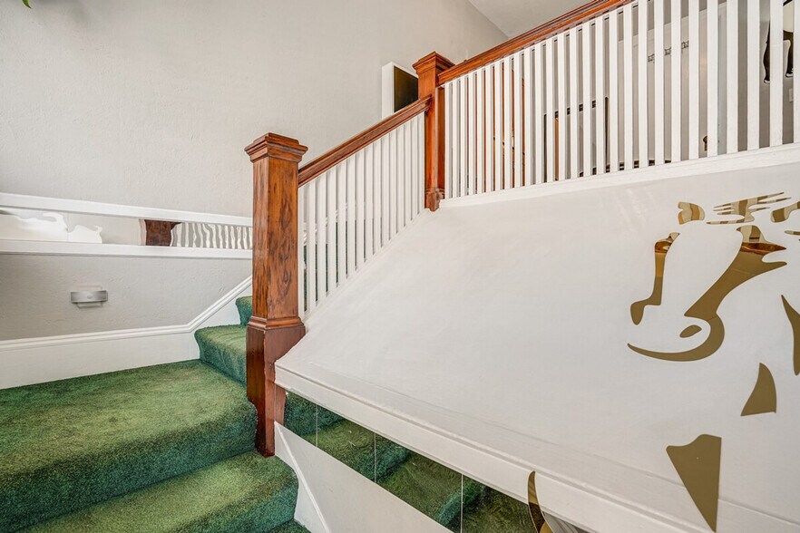 Building Photo - 2629 Eagle Ave