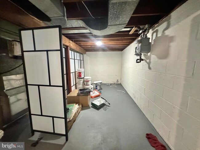 Building Photo - 60 Steiner Ave