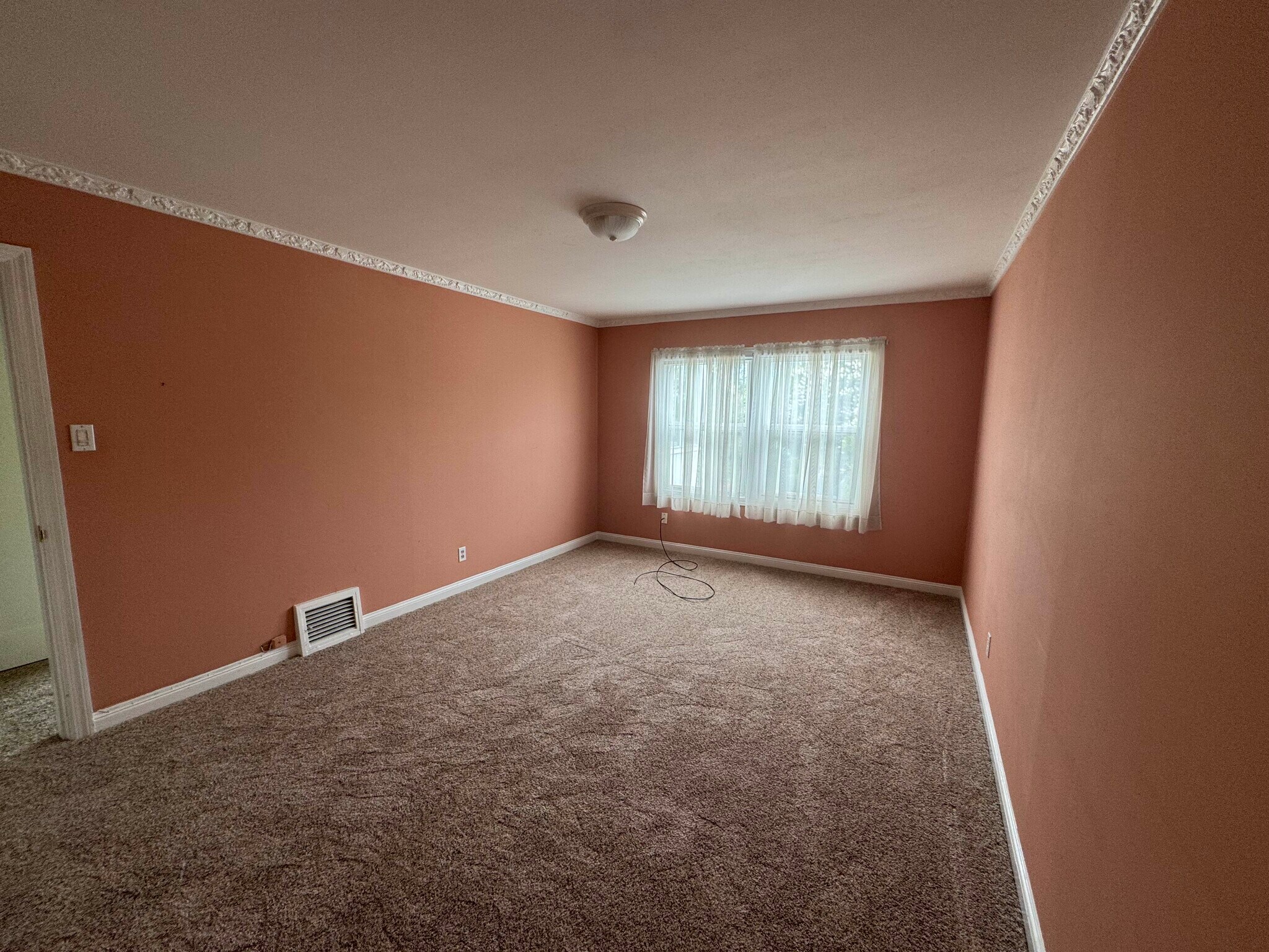 Building Photo - 3768 Cesar Chavez