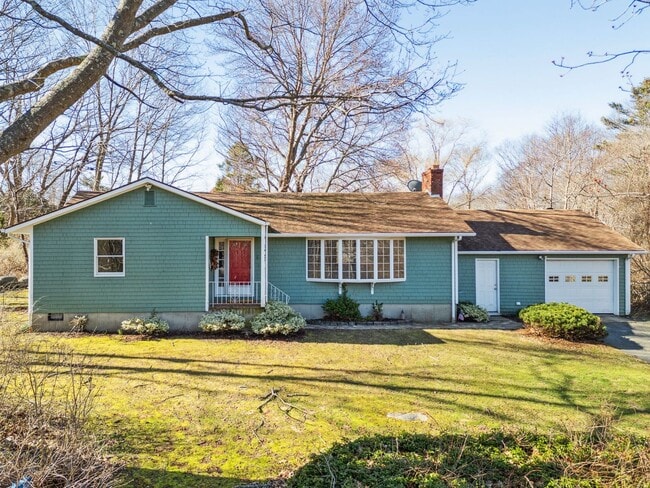 Building Photo - 17 Hillside Rd