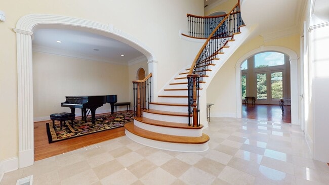 Building Photo - Estate Home in Fantastic North Raleigh Loc...