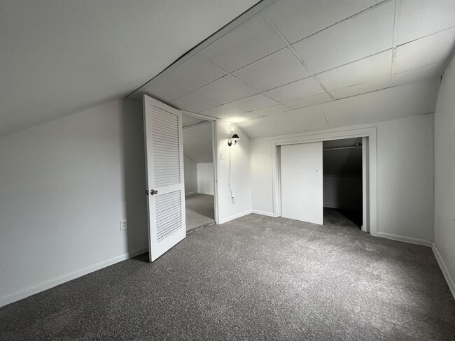 Building Photo - 2235 Middle St