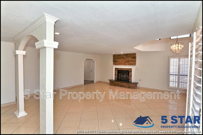 Building Photo - 11620 Laura Marie Dr