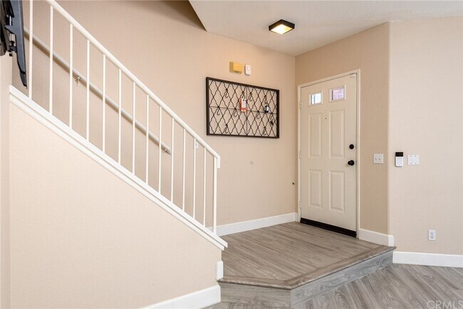 Building Photo - 13133 Le Parc Blvd