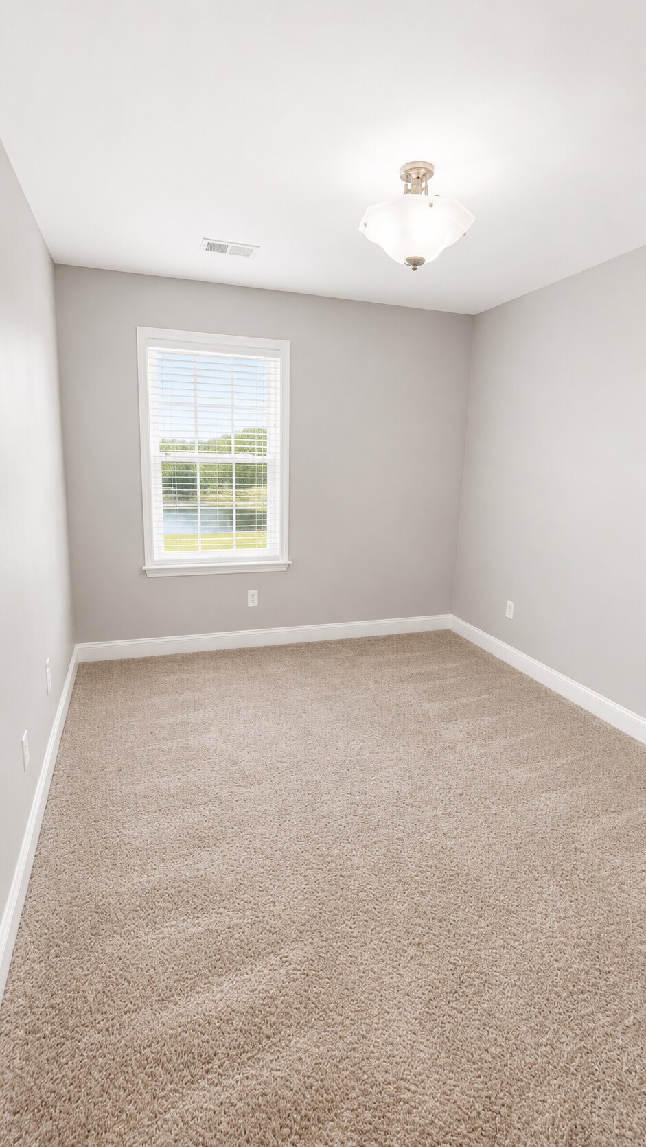 Building Photo - 1107 Bennington Dr