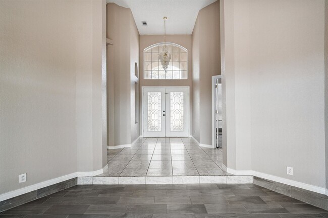 Building Photo - 105 Covey Ridge Dr