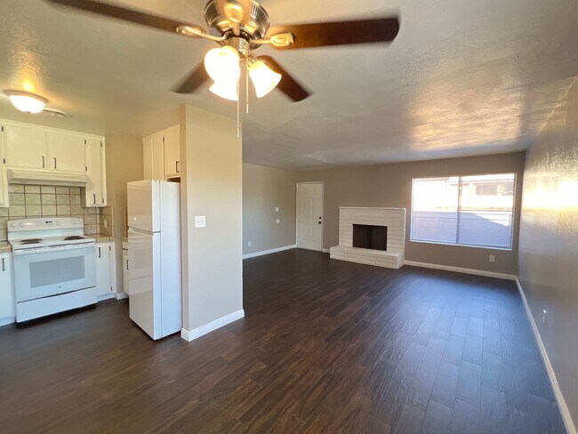 Building Photo - 6811 Klamath Way