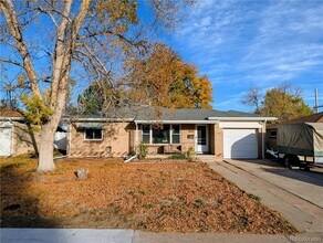 Building Photo - Long Realty & Property Management - 4 Bedr...