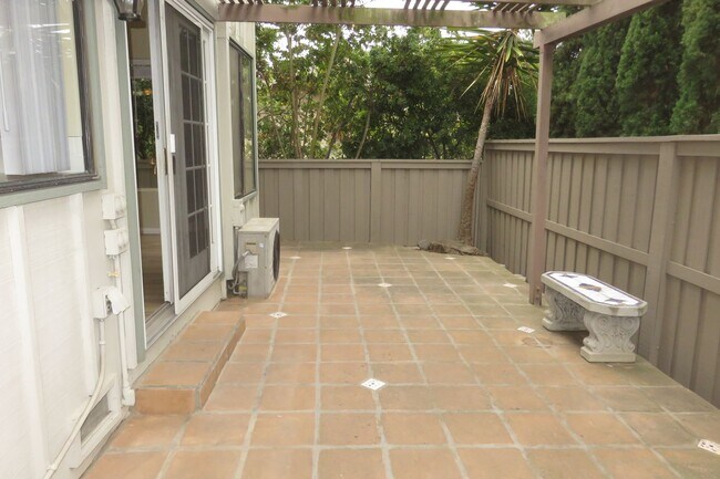 Building Photo - Townhome for Rent — La Jolla Village, South Point Community