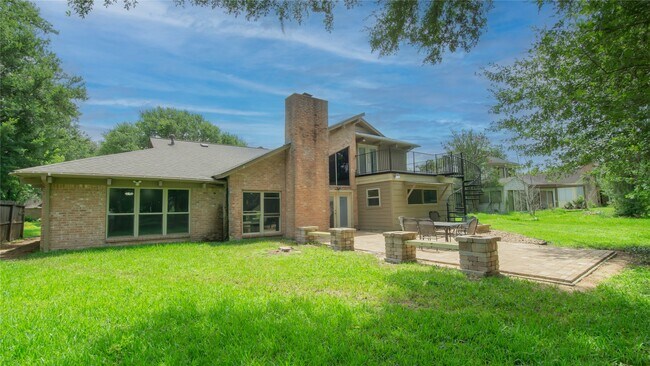 Building Photo - 3406 Deerwood Ln