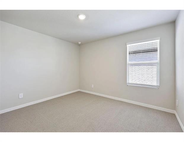 Building Photo - 707 Hemingway Ln