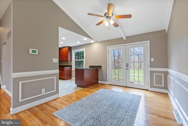 Building Photo - 5650 Sheerock Ct